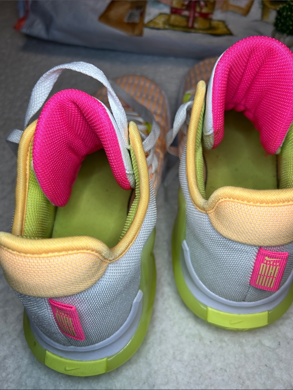 Nike Air 💕 - Picture 8 of 10